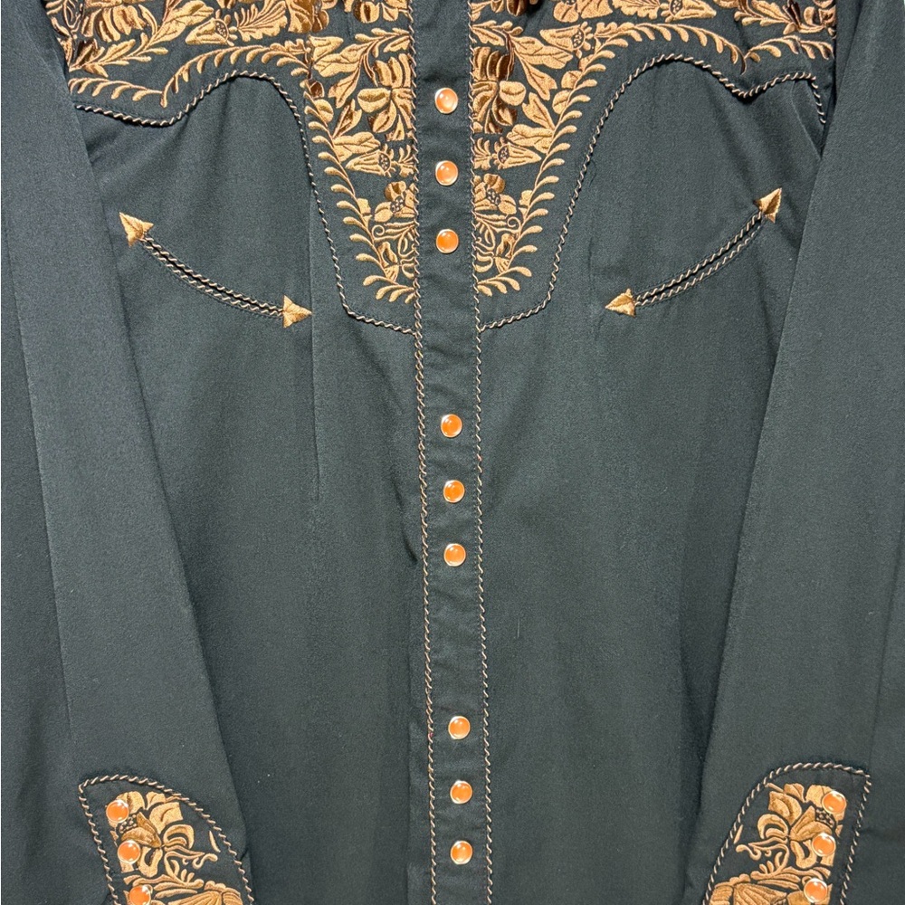 Scully Embroidery Western Wear Style button down Pearl Snaps Black and brown